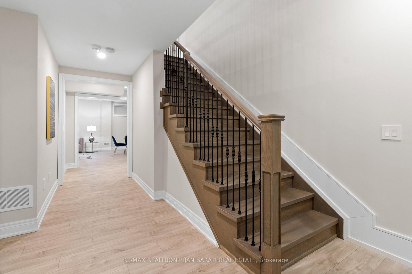 29 Ballyconnor Court • Toronto, ON photo 40