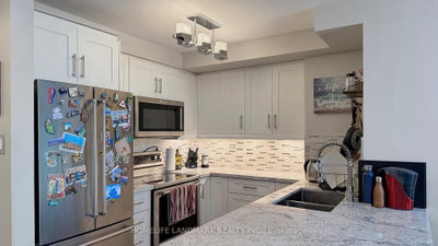 10 W Queens Quay • #408 • Toronto, ON