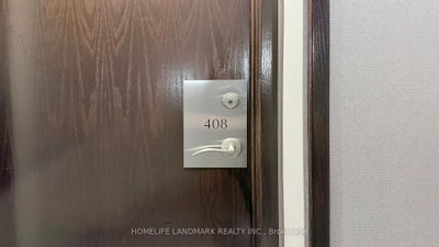 10 W Queens Quay • #408 • Toronto, ON