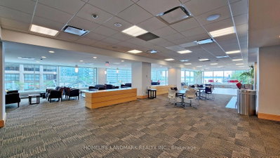 10 W Queens Quay • #408 • Toronto, ON