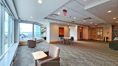 10 W Queens Quay • #408 • Toronto, ON