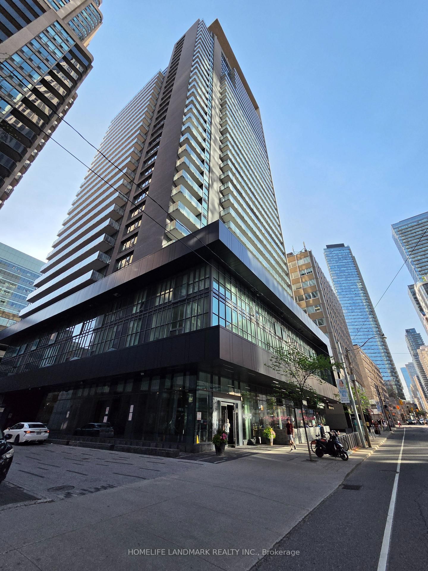 770 Bay Street, Unit 1011