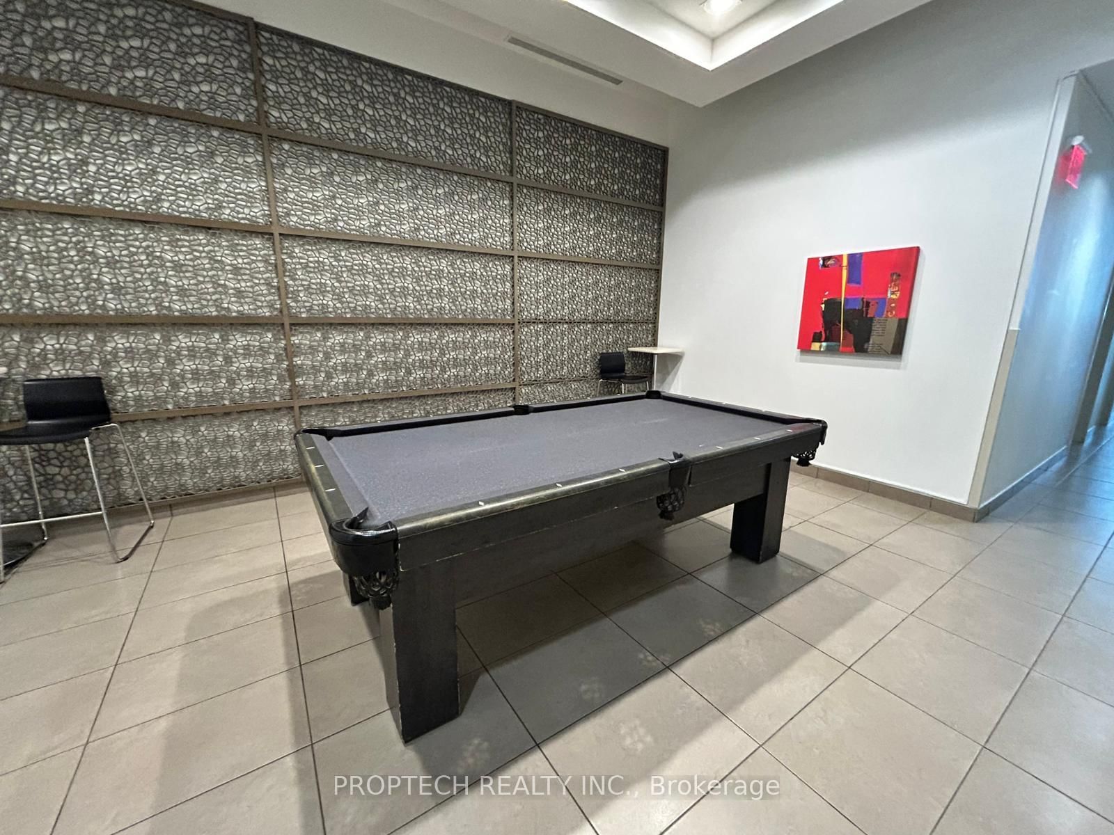 19 Singer Court, Unit 815 - Photo 20
