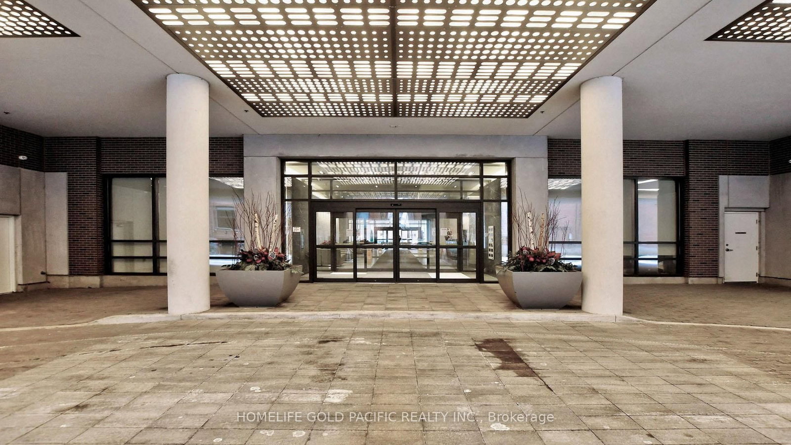 1718-460 Adelaide Street, Toronto, ON, photo 4