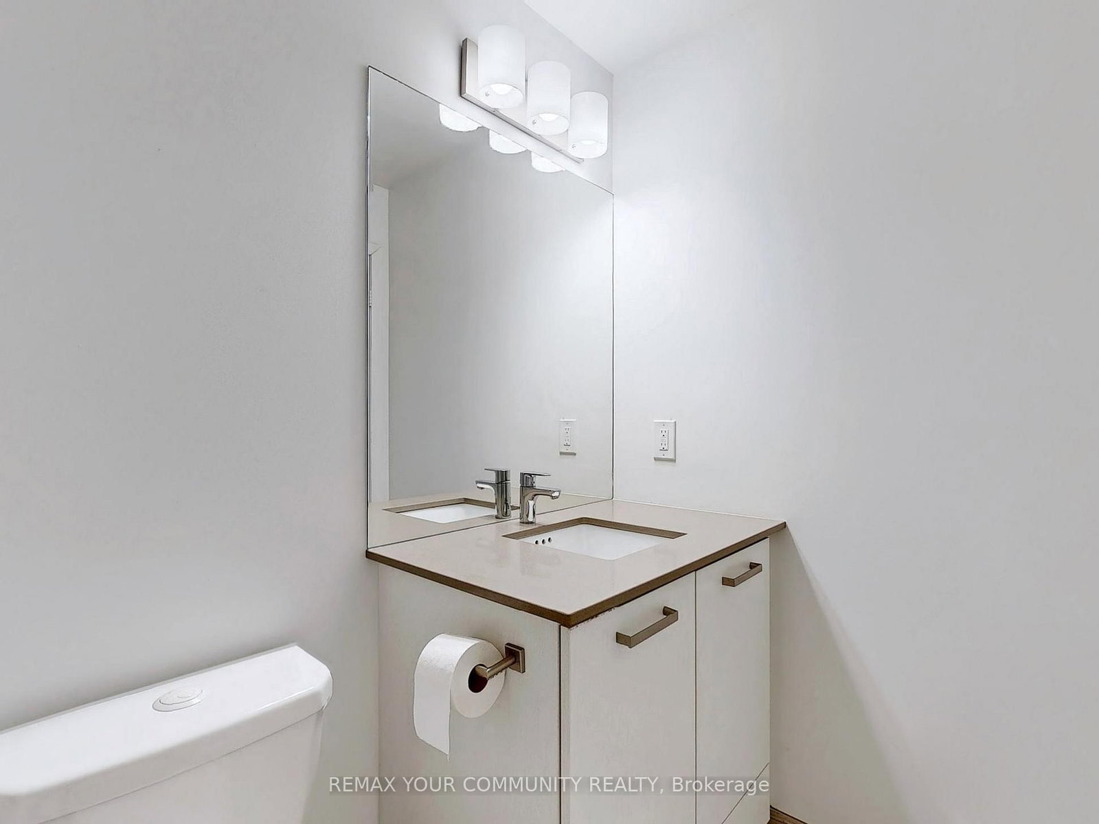435 Richmond Street W, Unit 1501 - Photo 14