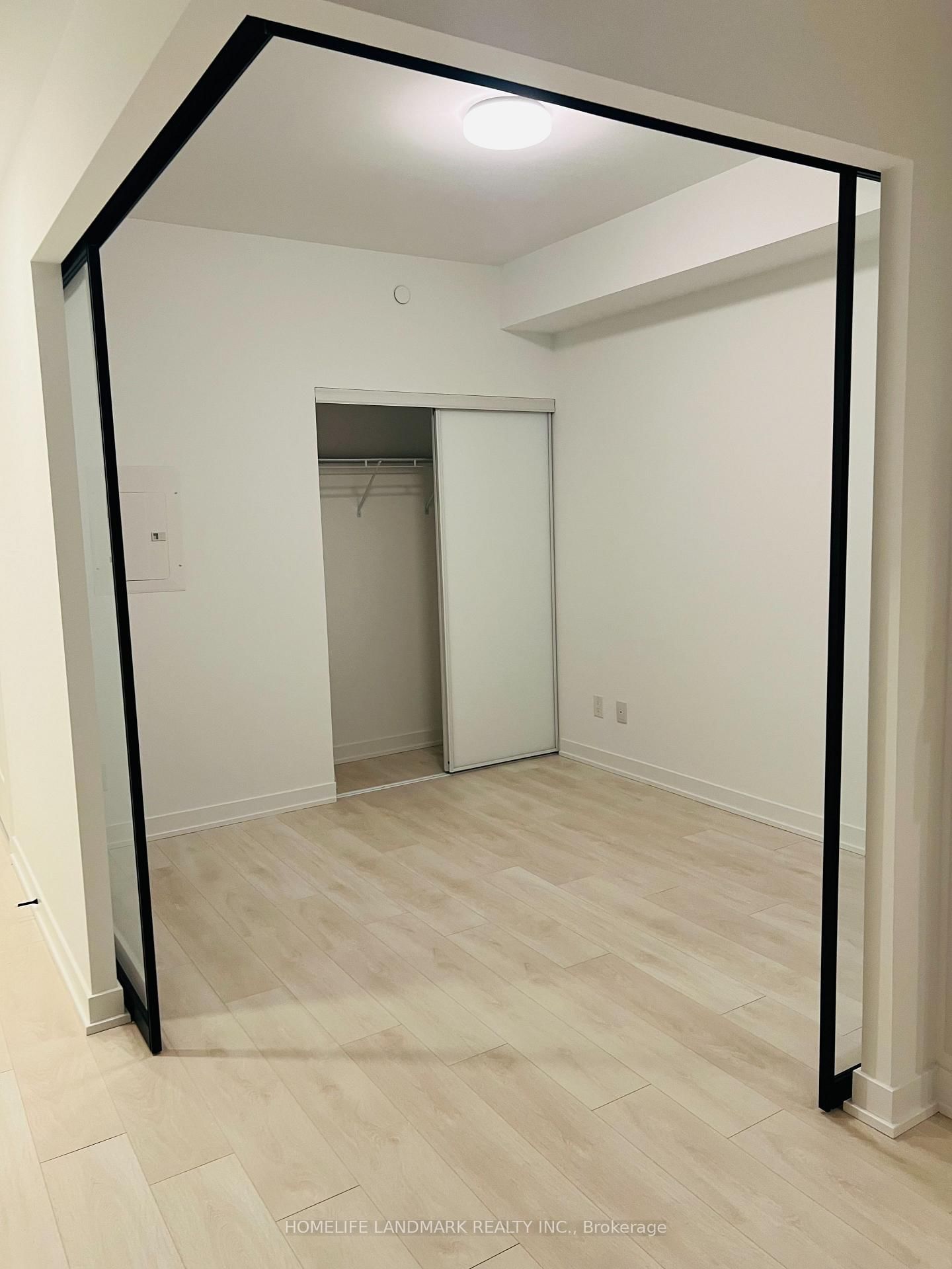5 Defries Street, Unit 606 - Photo 12