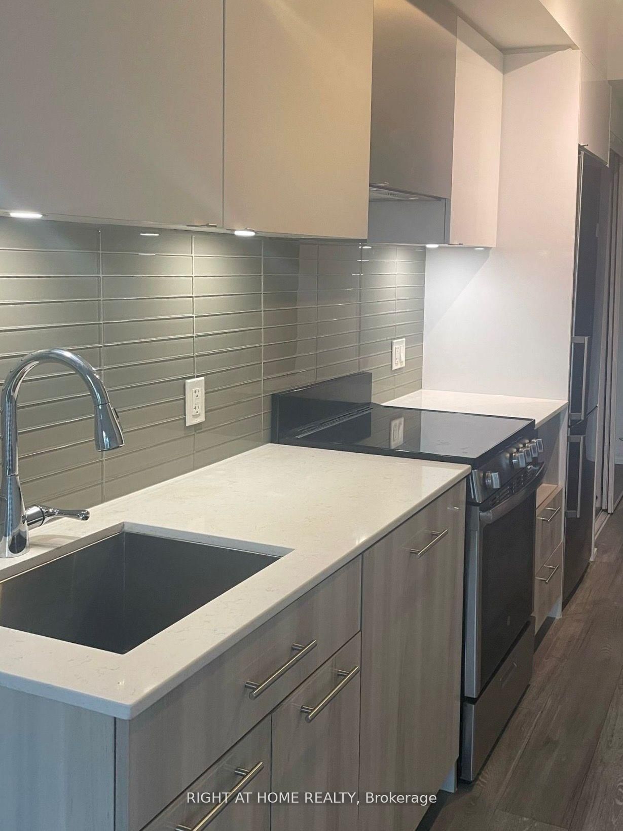251 Jarvis Street, Unit 501 - Photo 5