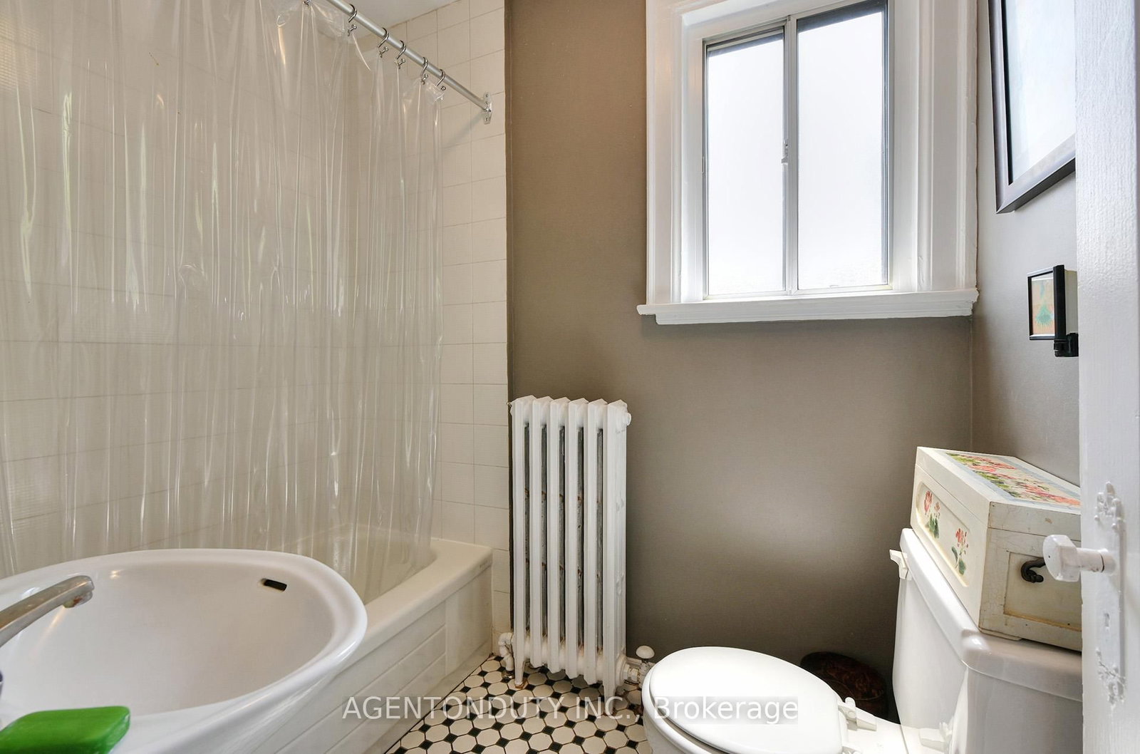 1646 Bathurst Street, Unit 17 - Photo 19