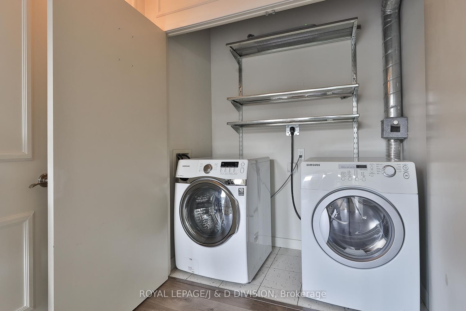 32 Stewart Street, Unit 705 - Photo 32