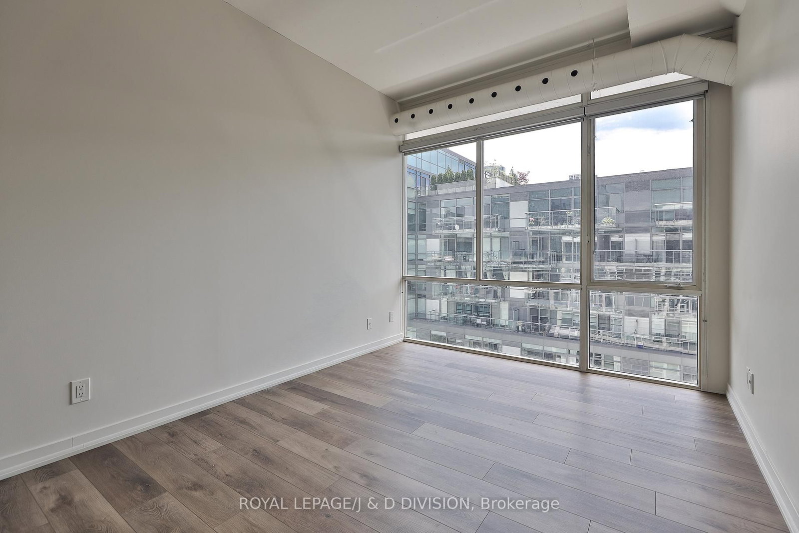 32 Stewart Street, Unit 705 - Photo 33