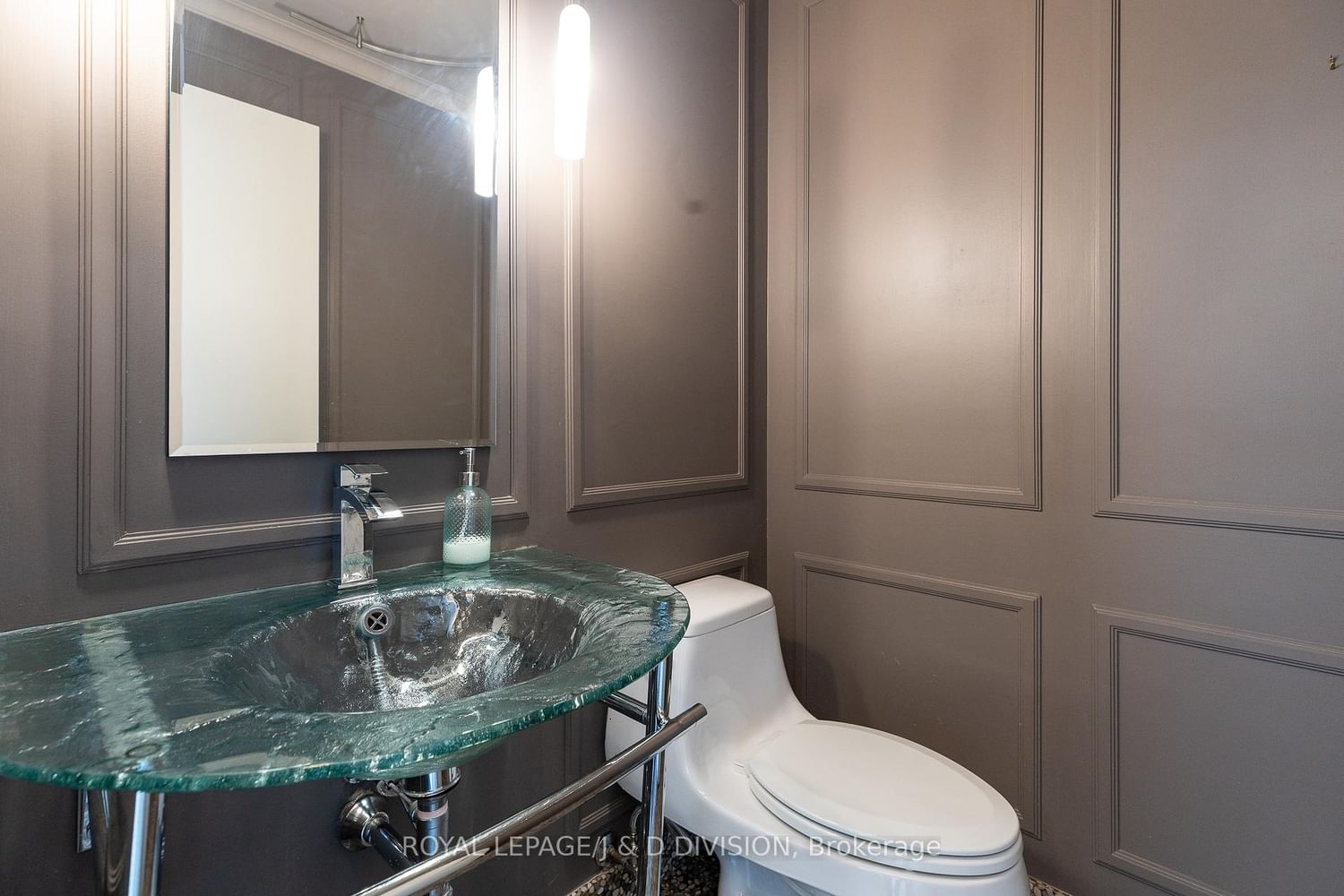 32 Stewart Street, Unit 705 - Photo 8
