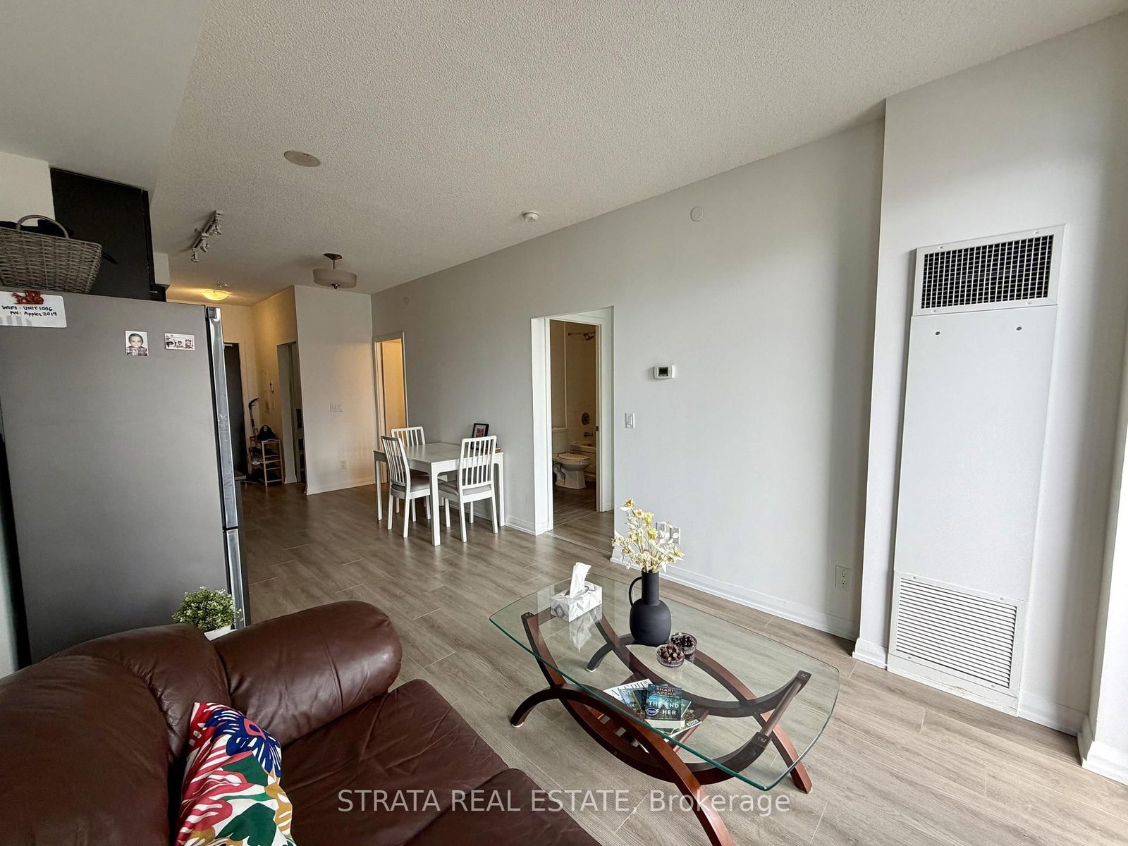 435 Richmond Street W, Unit 1006 - Photo 8