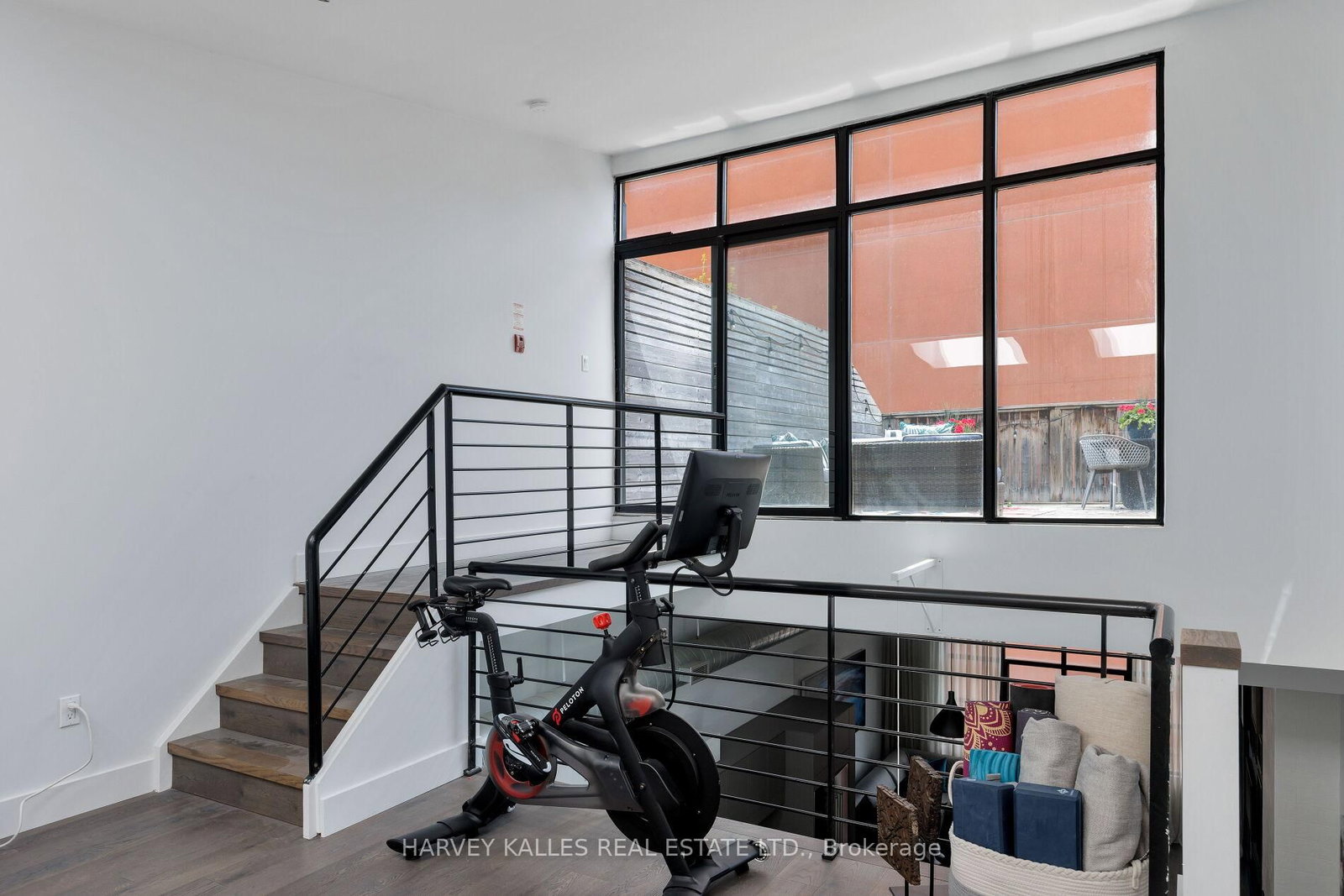 287 Richmond Street E, Unit 304 - Photo 35