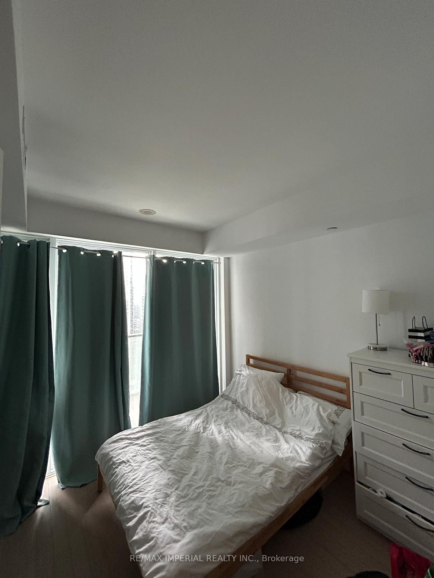 101 Peter Street W, Unit 2708 - Photo 8