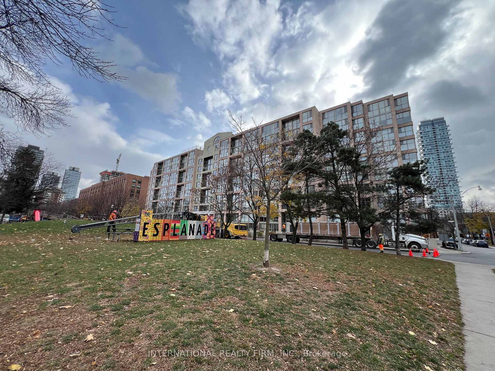 PH5-65 Scadding Avenue, Toronto, ON