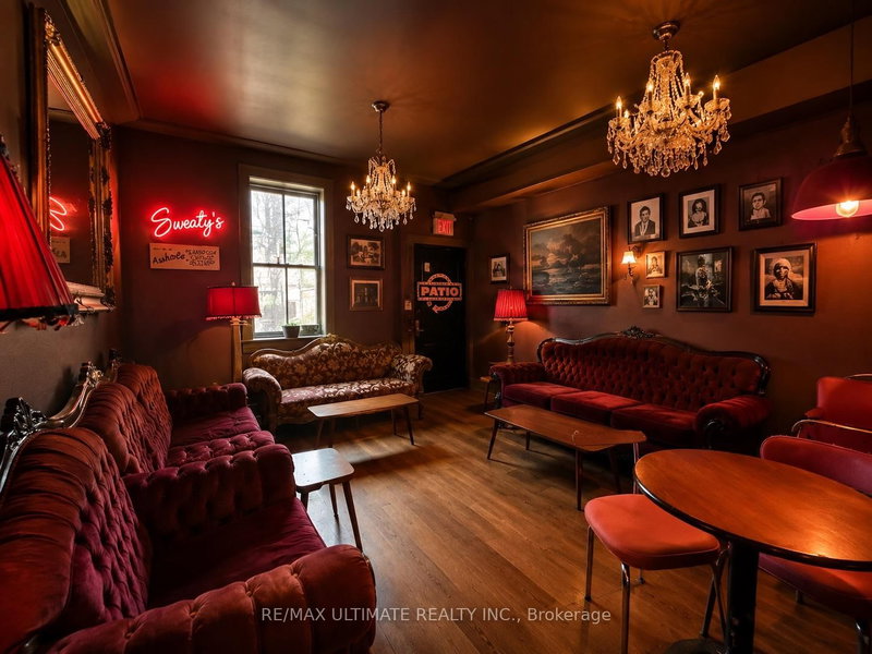 13 OSSINGTON Ave photo 2