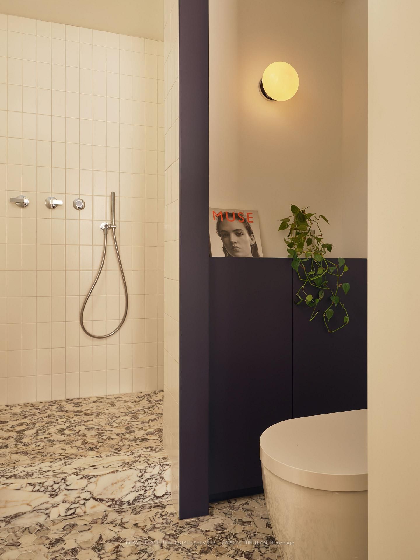 225 Davenport Road • #514 • Toronto, ON photo 15