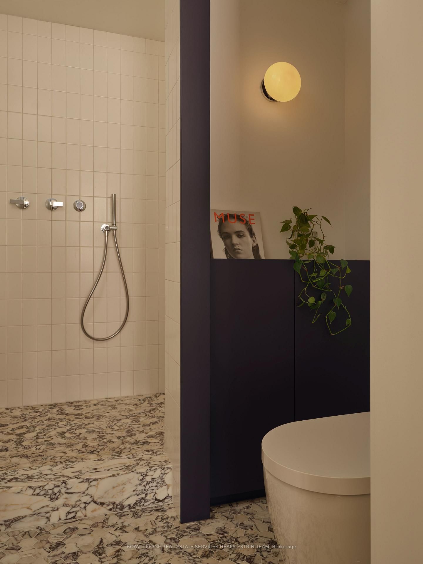 225 Davenport Road, Unit 514 - Photo 16