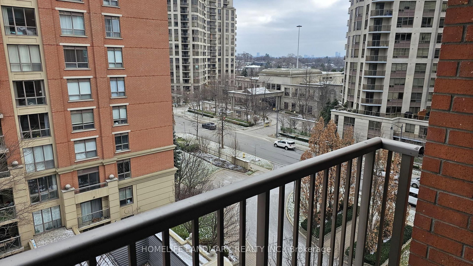 51 Harrison Garden Boulevard, Unit 706 - Photo 13