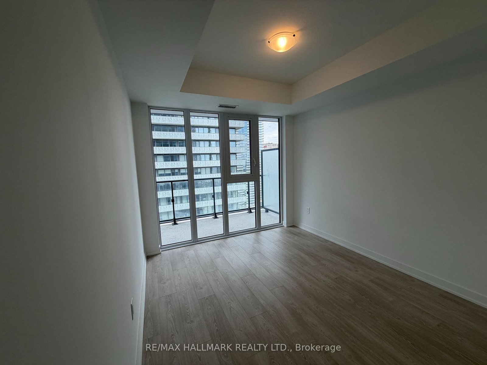 634 Church Street, Unit 3901 - Photo 8