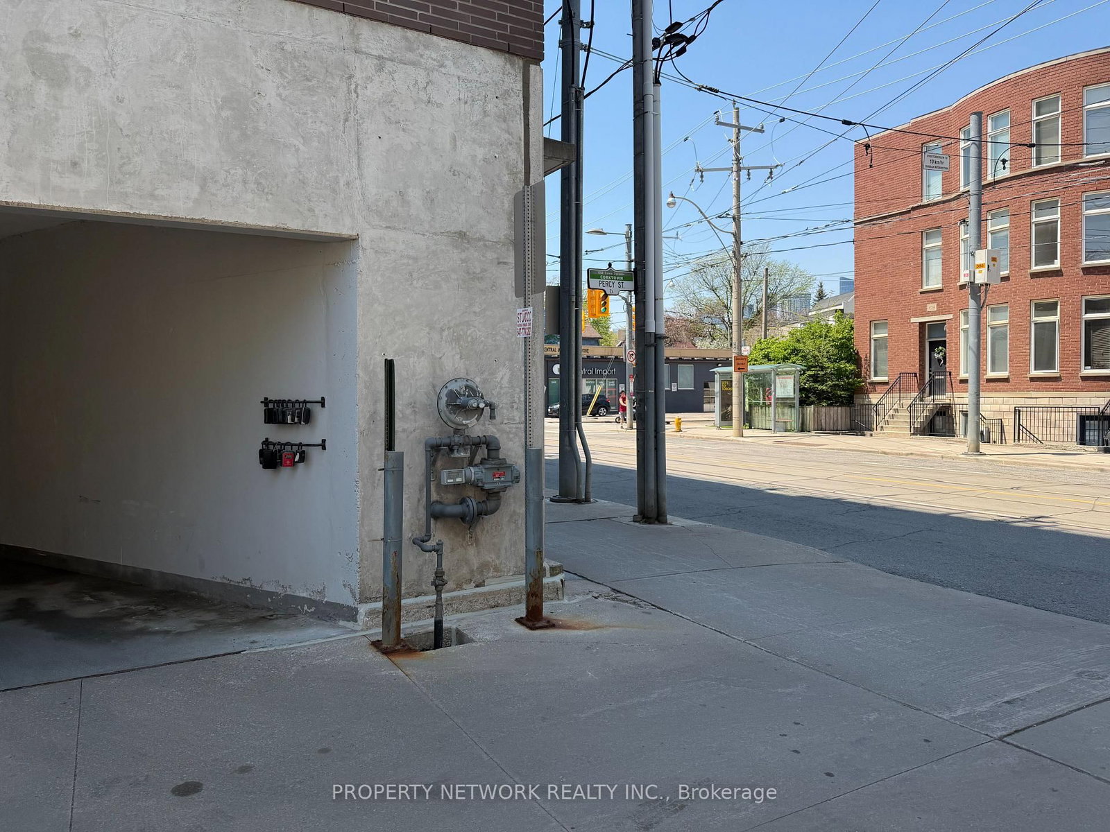549 King Street E, Unit 201 - Photo 25