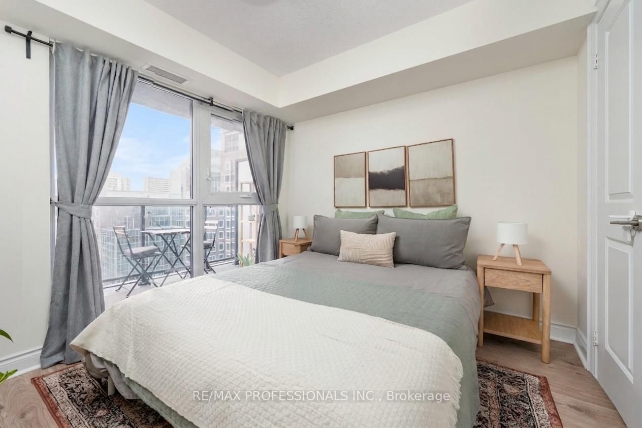28 Ted Rogers Way, Unit 1501 - Photo 3