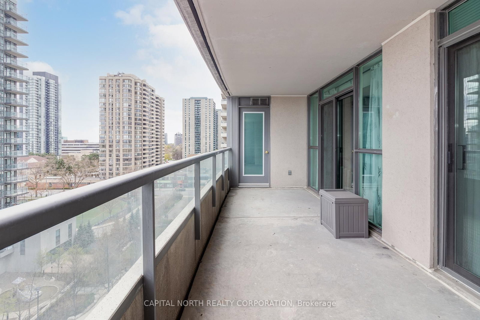 23 Hollywood Avenue, Unit 1007 - Photo 18