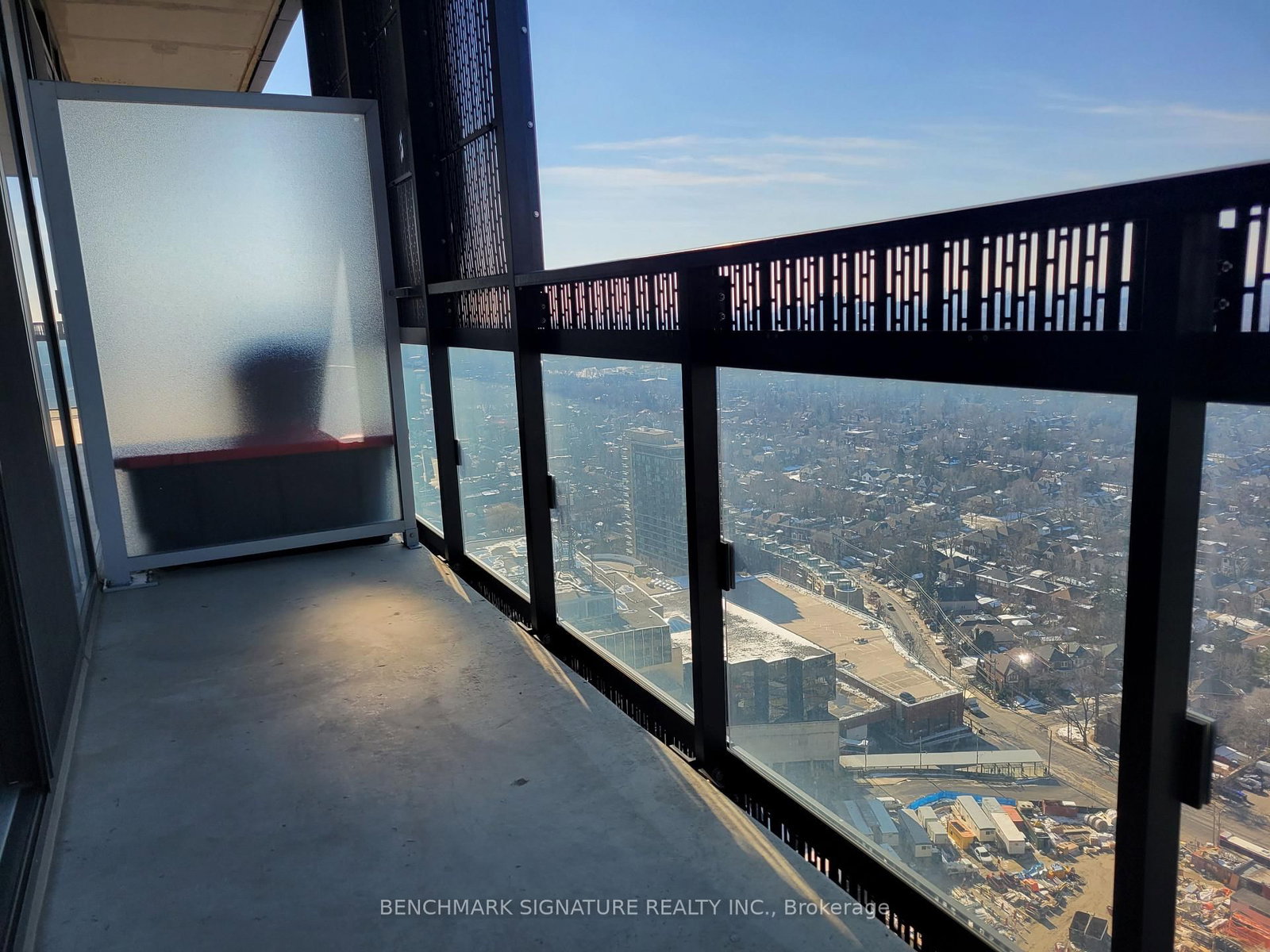 8 Eglinton Avenue E, Unit 3003