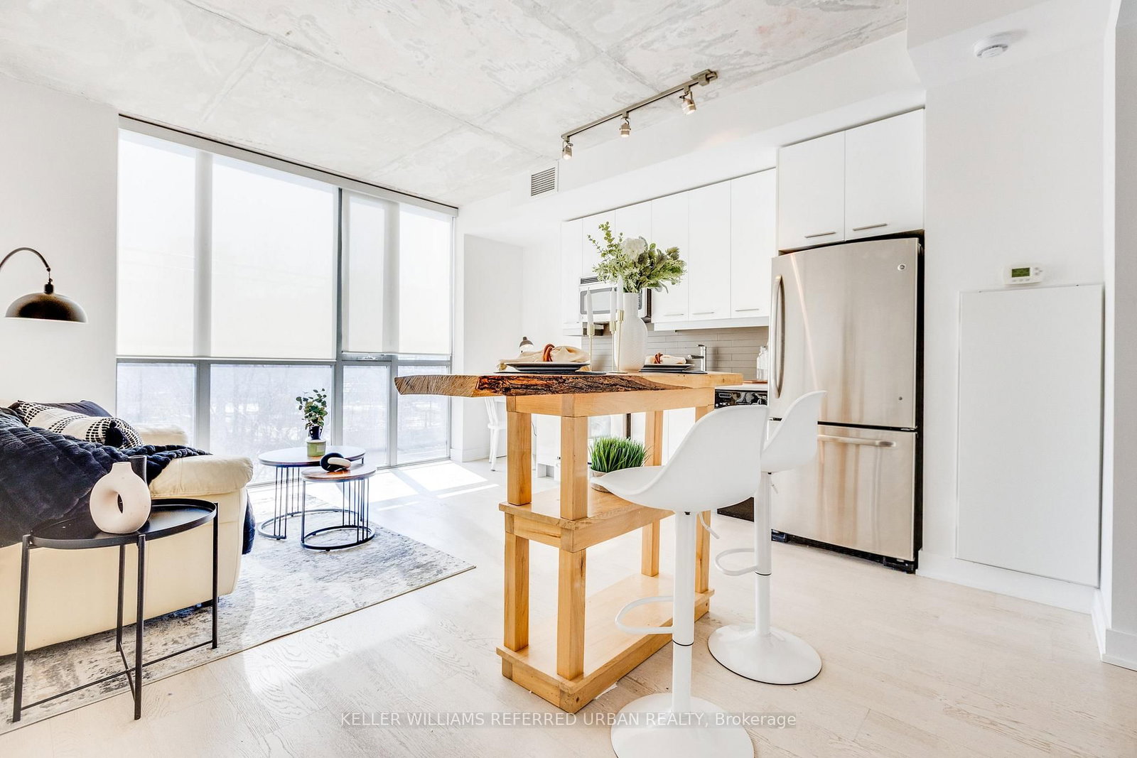 2 Gladstone Avenue, Unit 208 - Photo 8
