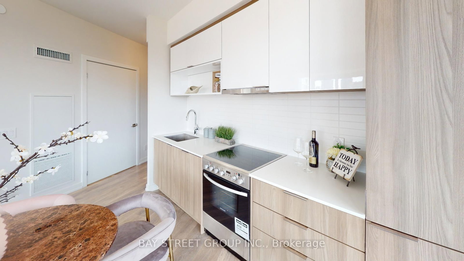 159 Wellesley Street E, Unit 1908 - Photo 10