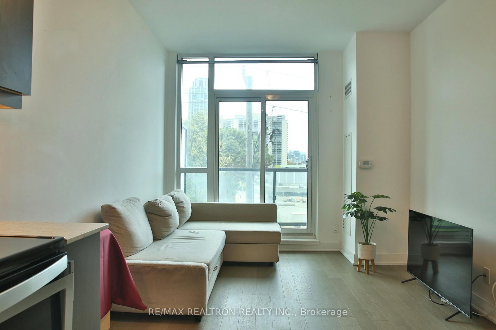 303-1486 Bathurst Street, Toronto, ON, photo 2