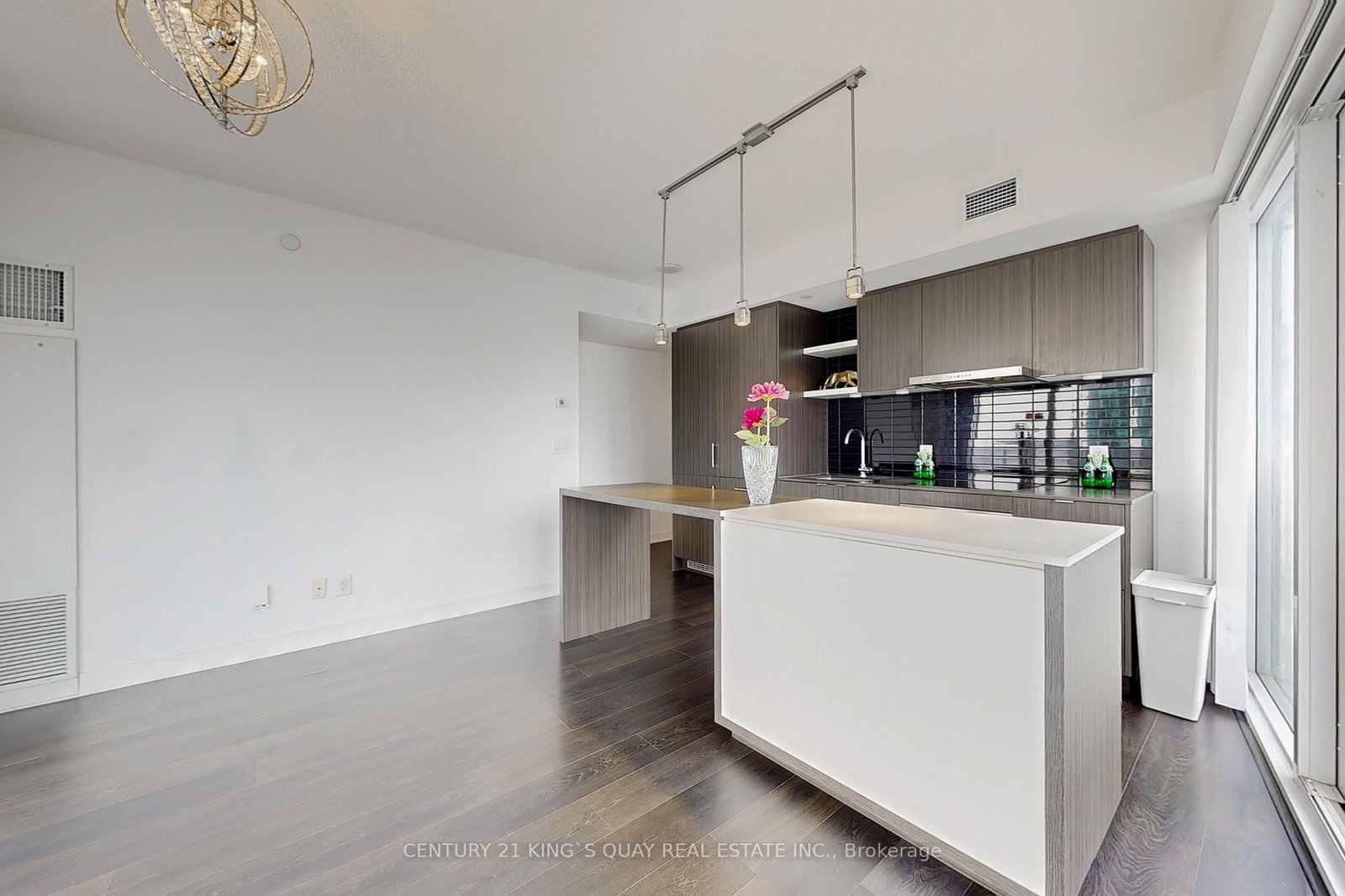 88 Harbour Street, Unit 4204 - Photo 16