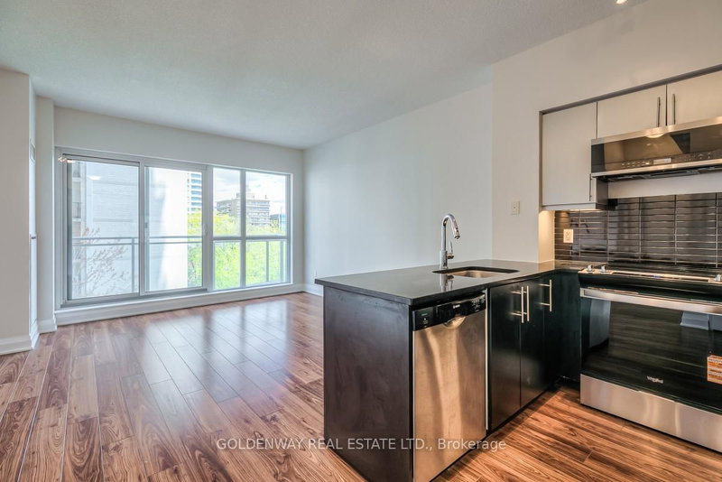 401 - 83 Redpath Avenue