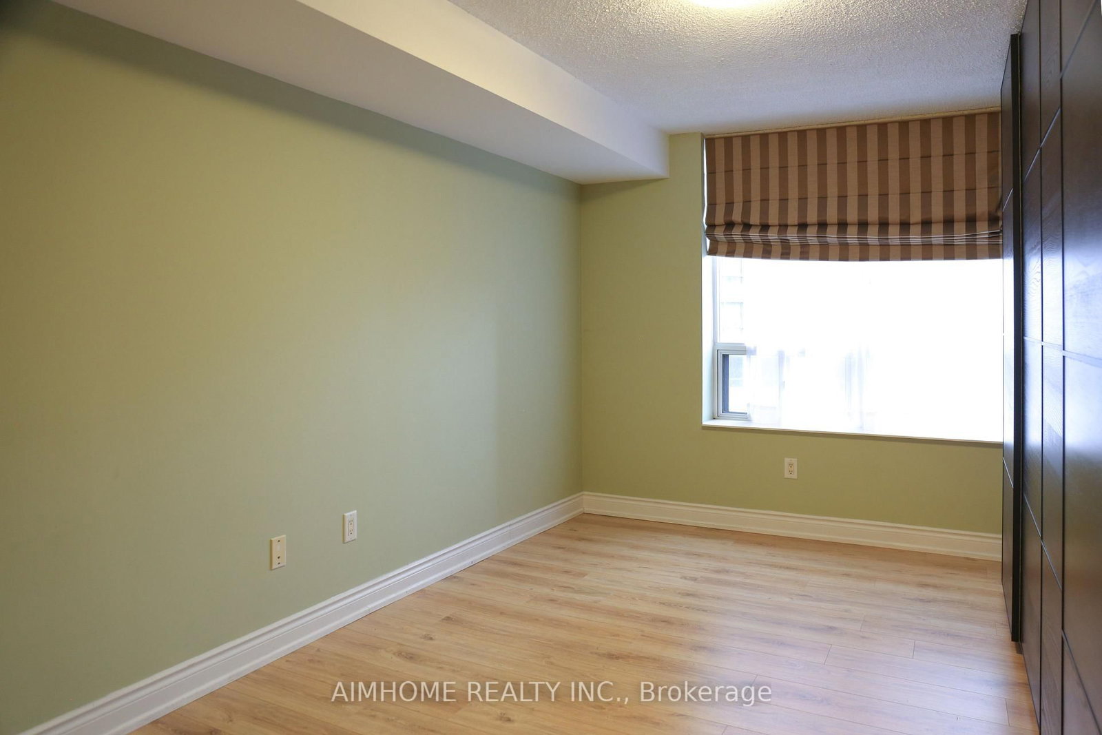880 Grandview Way, Unit 1302 - Photo 9