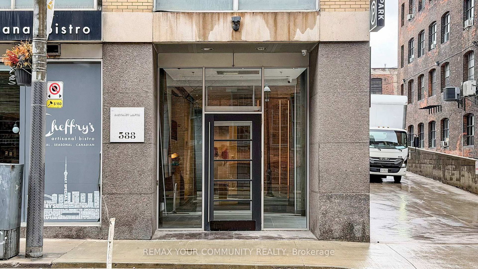 Condo for sale at 913-388 Richmond Street, Toronto, Ontario, M5V 3P1 - Waterfront Communities C1 - MLS: C13145320