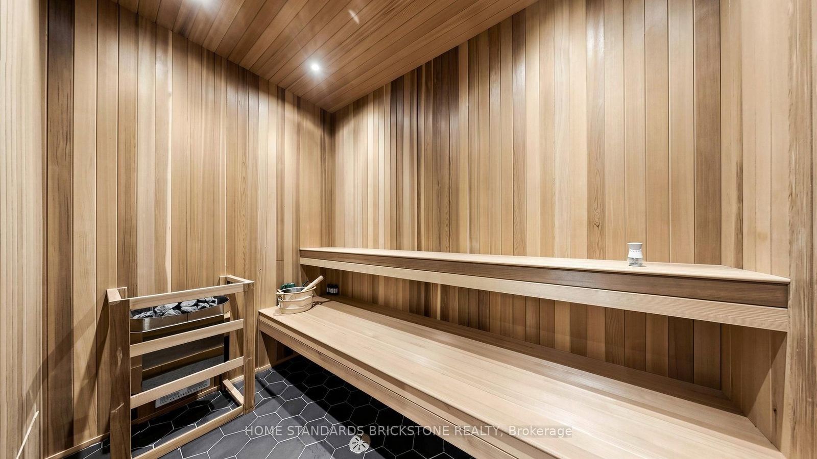 10 Alonzo Road • Toronto, ON photo 35