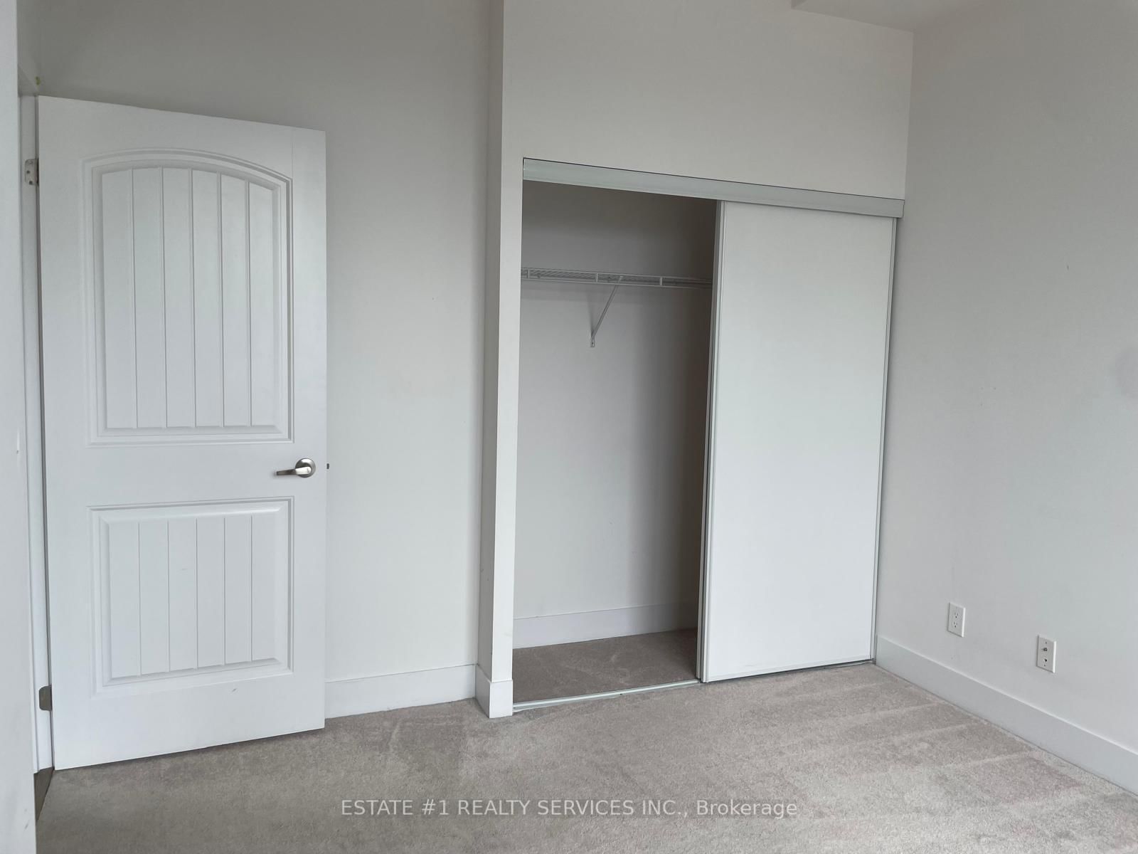 7 Kenaston Gardens, Unit 812 - Photo 3