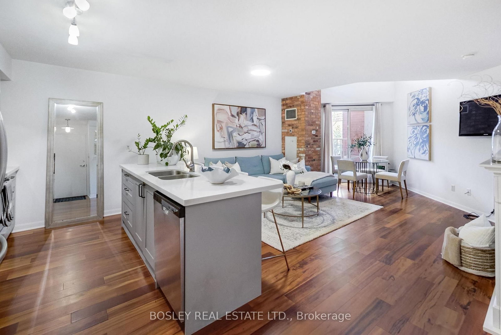215-119 Merton Street, Toronto, ON, photo 5