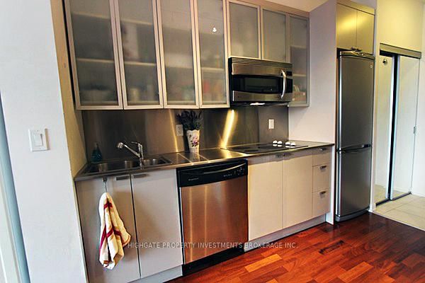 111 Elizabeth Street, Unit 1835 - Photo 3