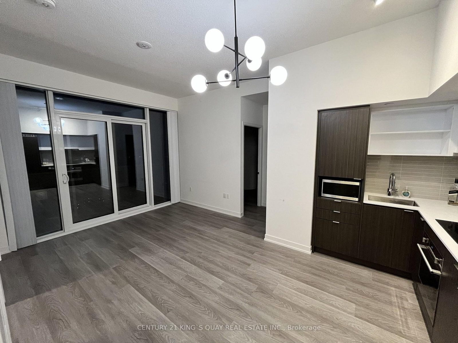 55 Cooper Street, Unit 4111