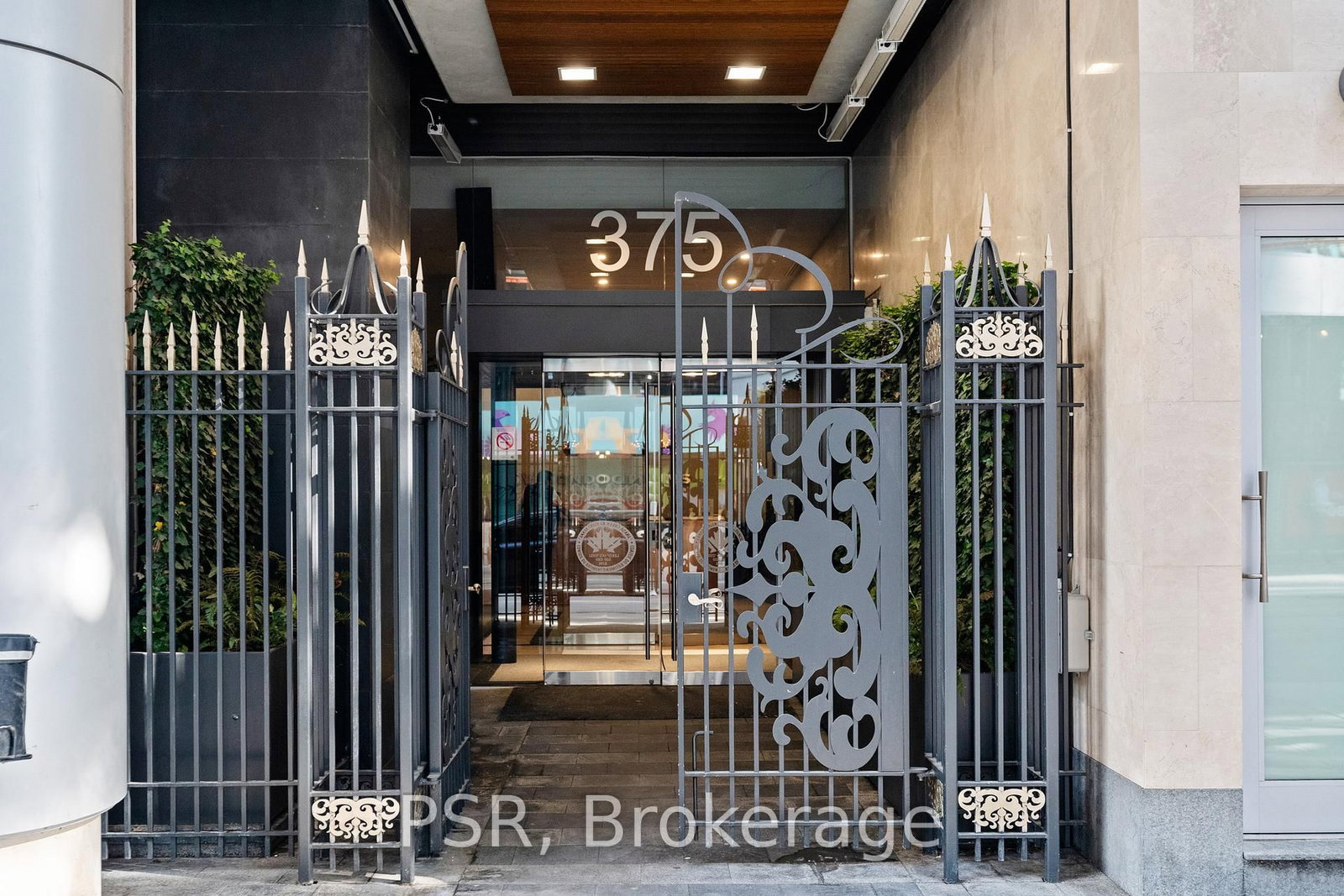 375 King Street W, Unit 2805 - Photo 39