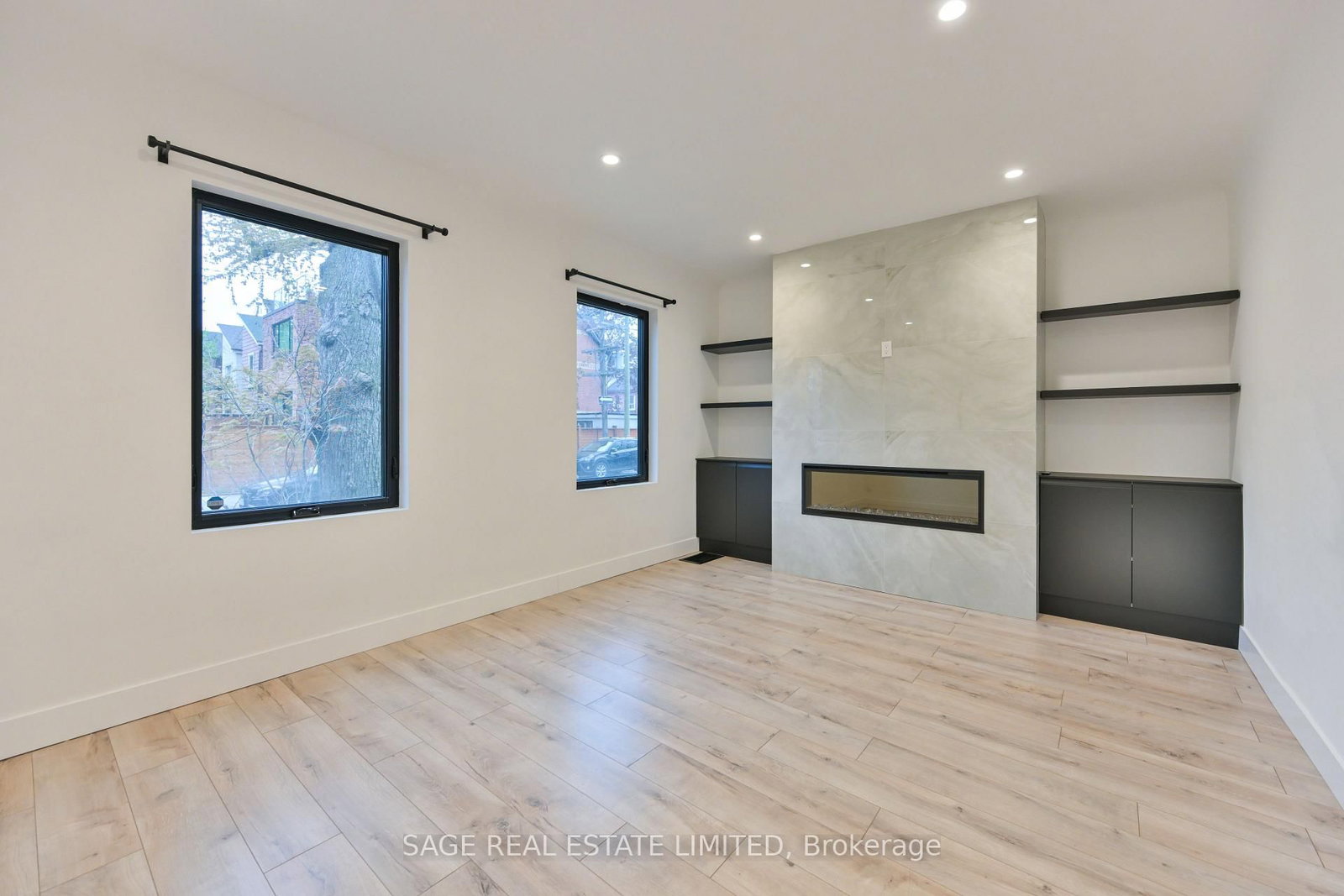 25 Palmerston Avenue, Unit Main - Photo 3