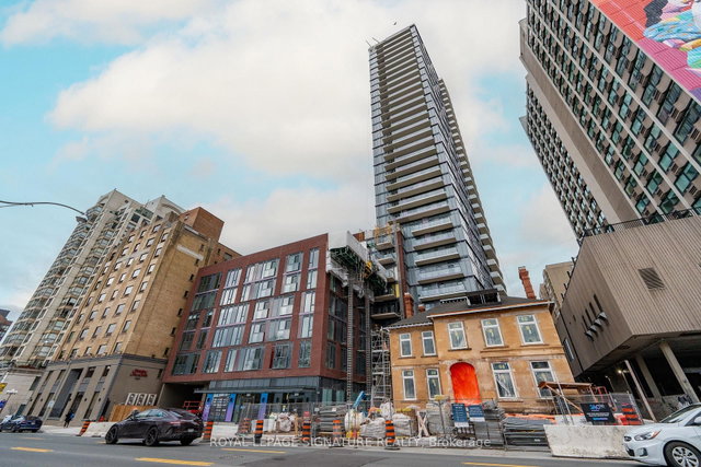 1304 - 308 Jarvis Street