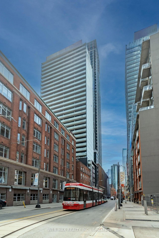 2102 - 11 Charlotte Street