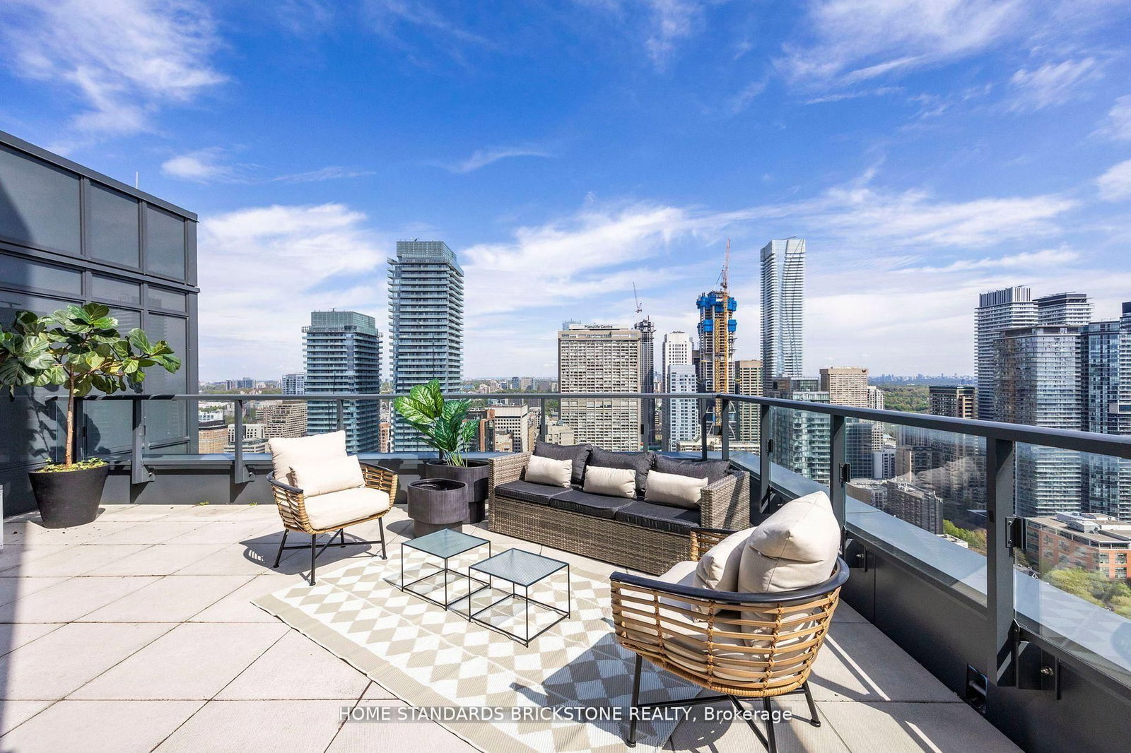 3907-955 Bay Street, Toronto, ON, photo 4