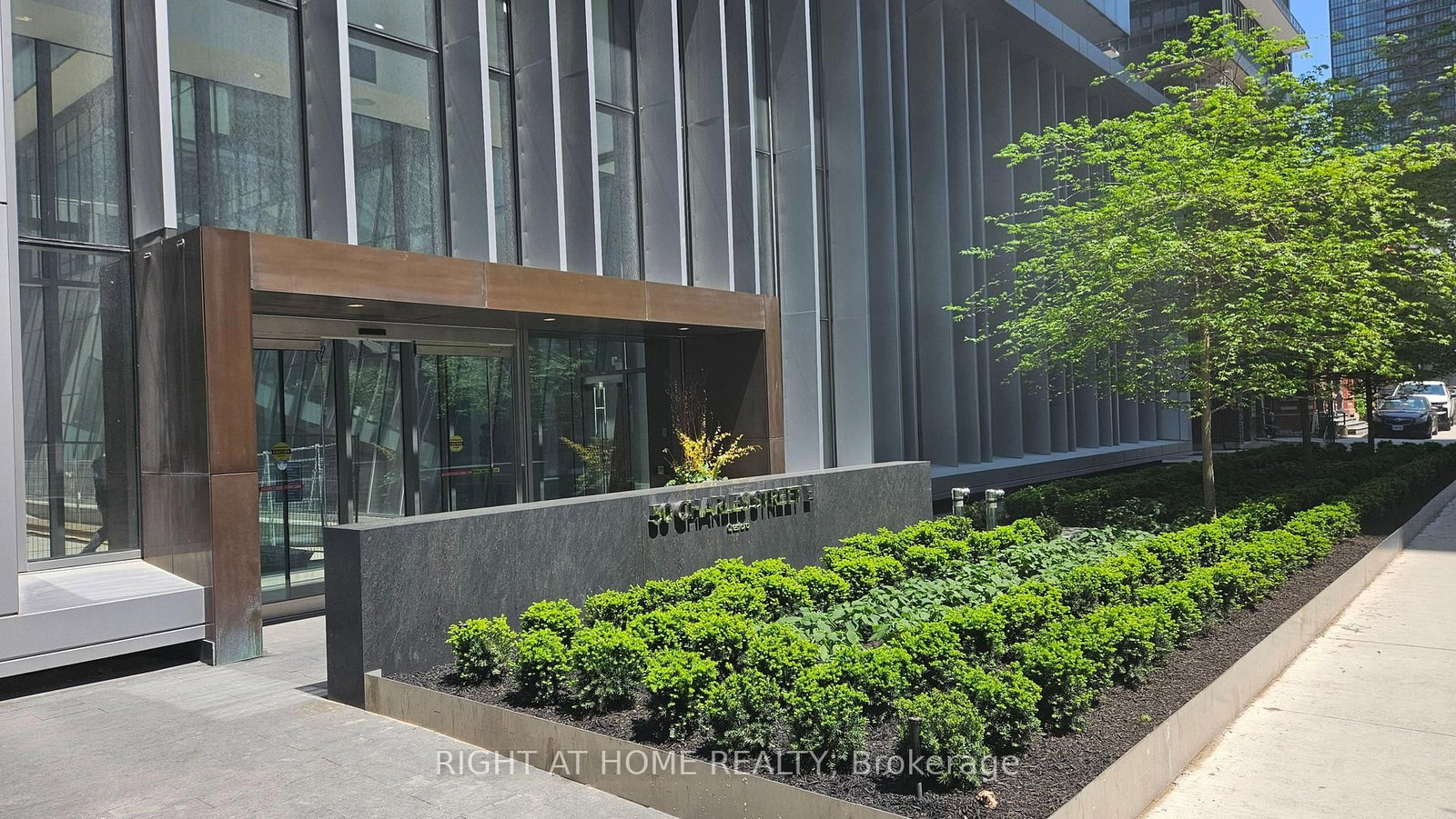 50 Charles Street E, Unit 3405