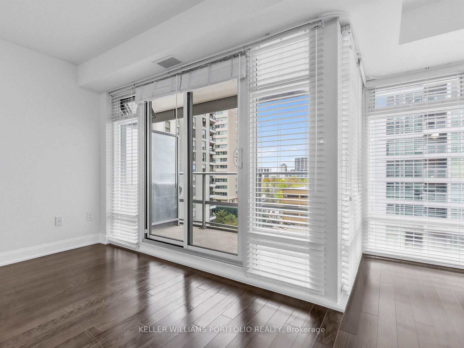2191 Yonge Street, Unit 904 - Photo 3