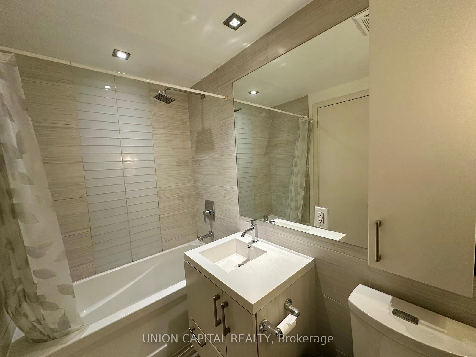 39 Sherbourne Street, Unit 501 - Photo 4