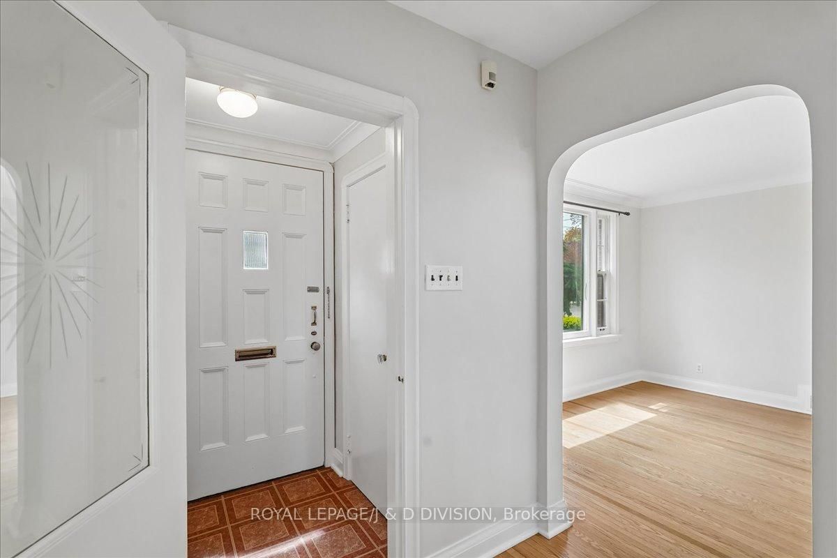 310 Glencairn Avenue - Photo 4