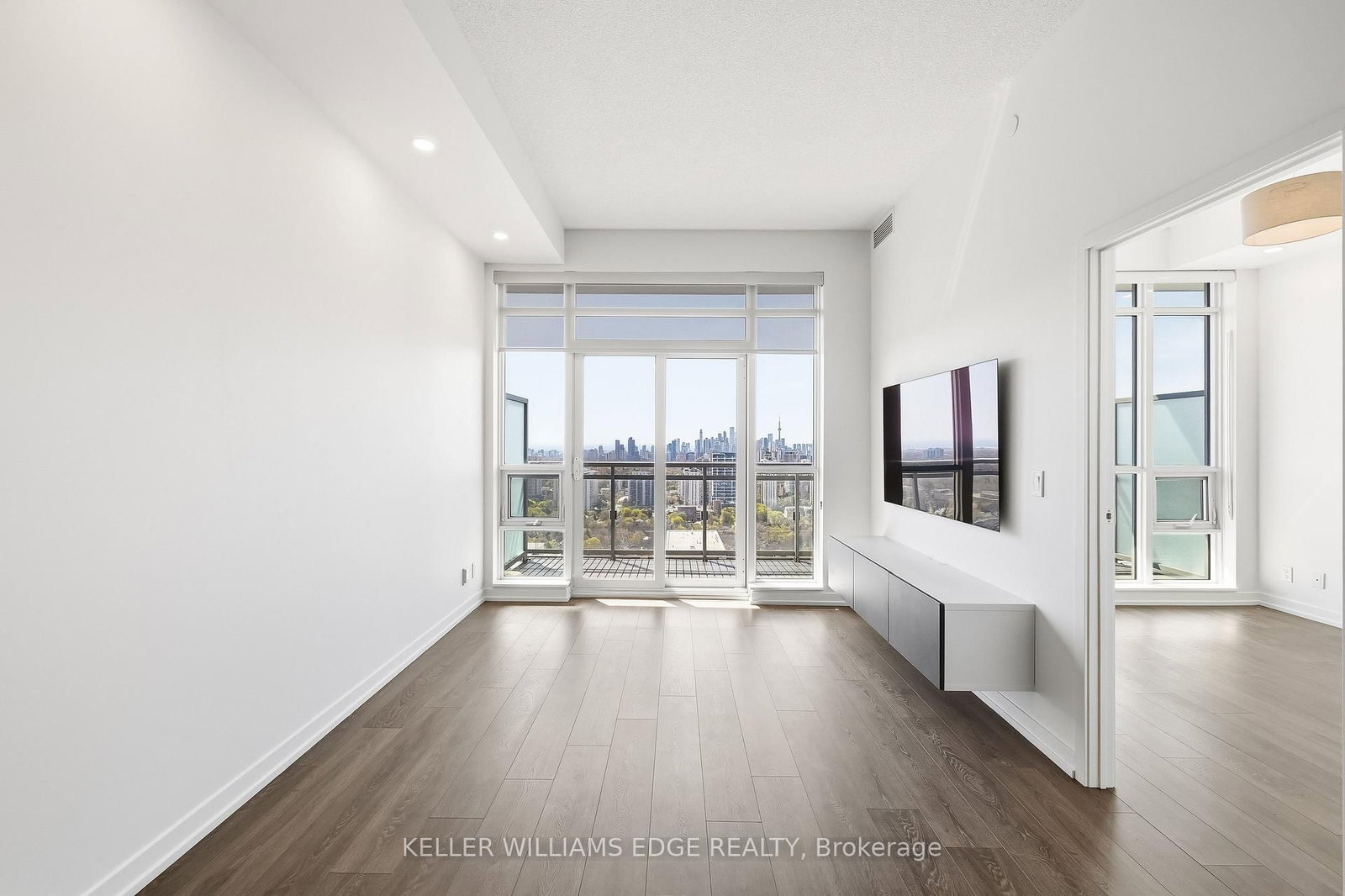 89 Dunfield Avenue, Unit 3409